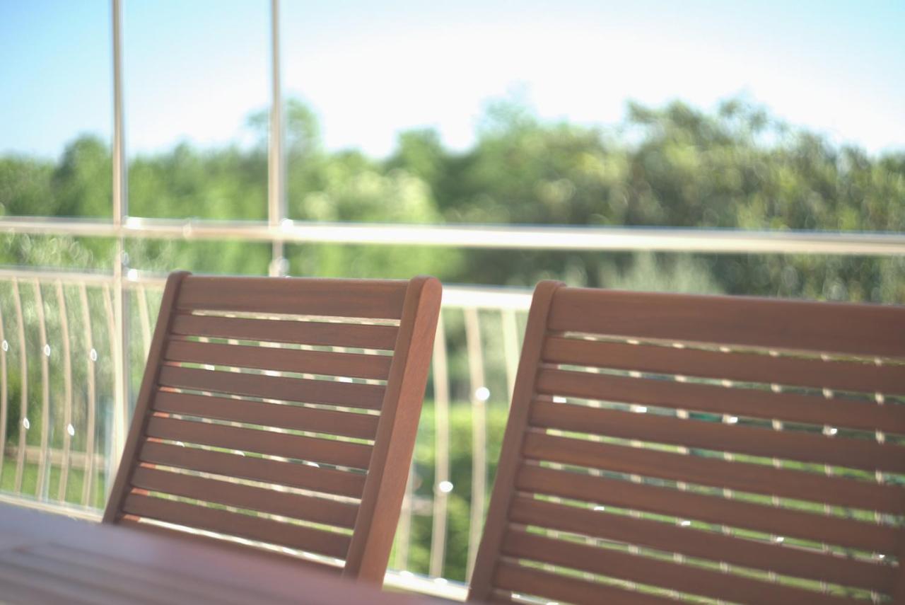 Apartman Gulici ポレッチ エクステリア 写真