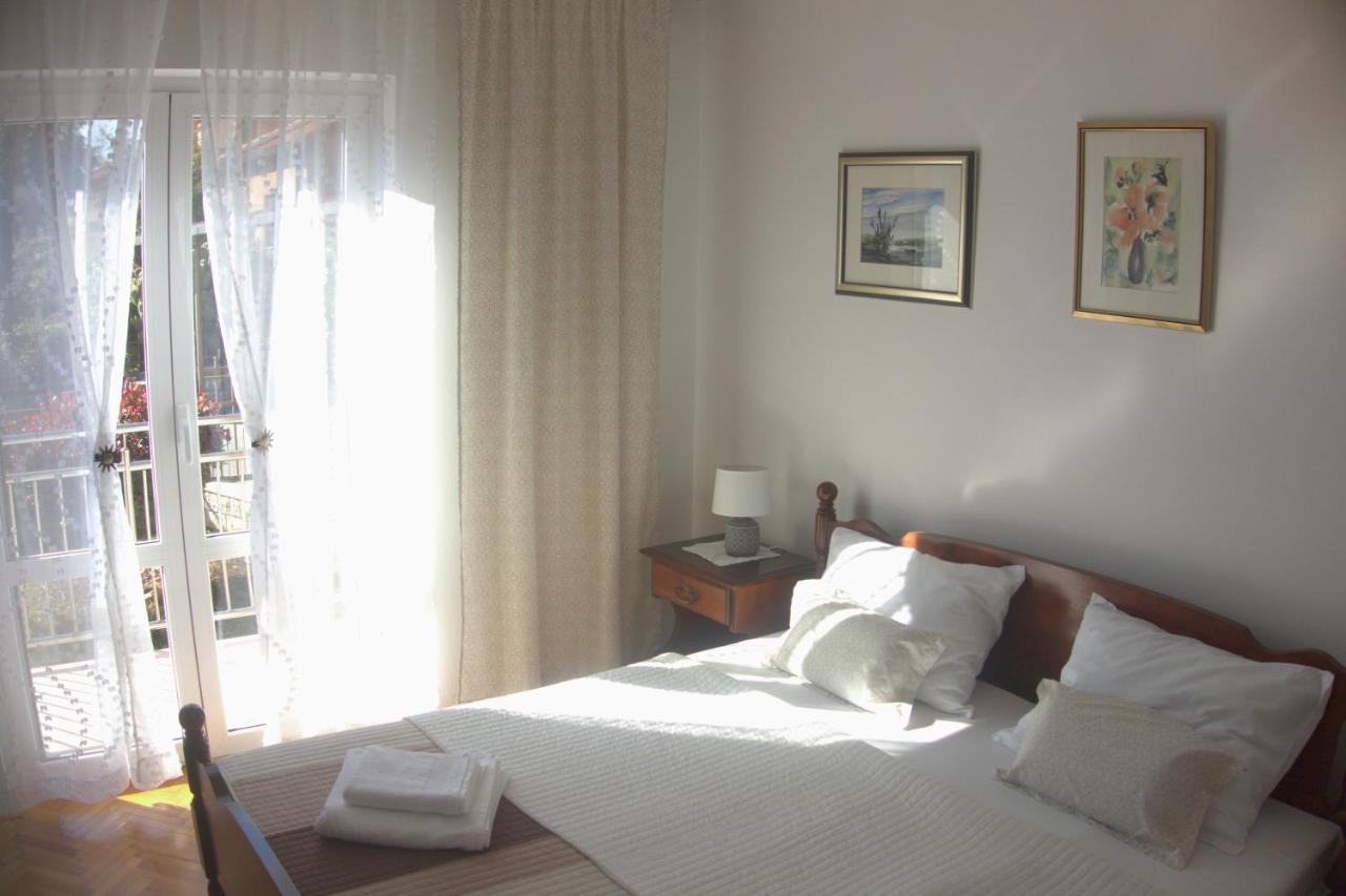 Apartman Gulici ポレッチ エクステリア 写真
